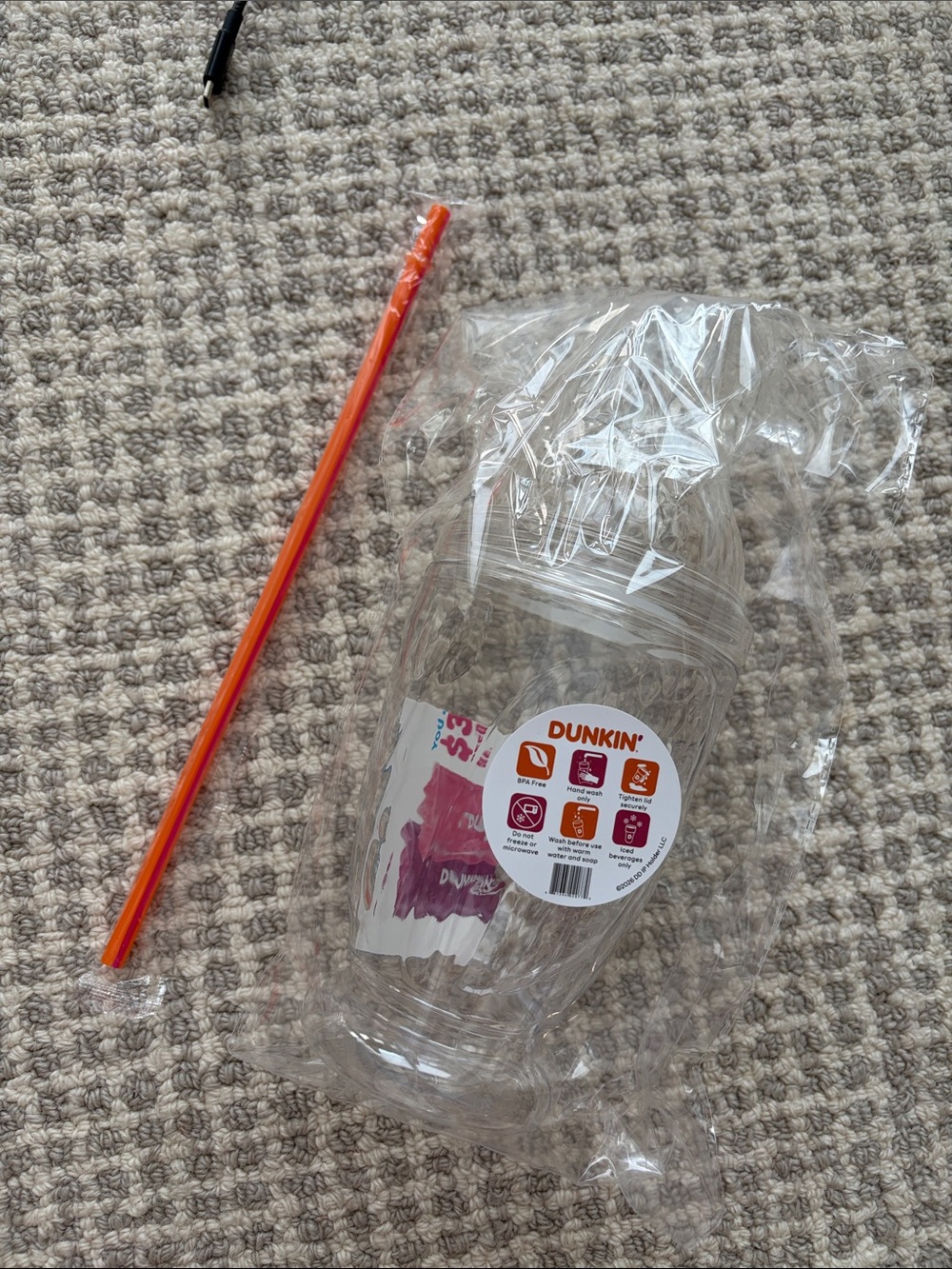 NEW limited edition Dunkin Eagle Cup With Straw